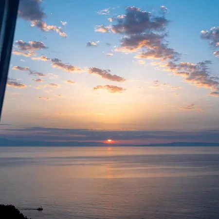 Apelon Tiritas 利昂尼迪翁