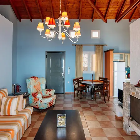 Villa Apelon Tiritas