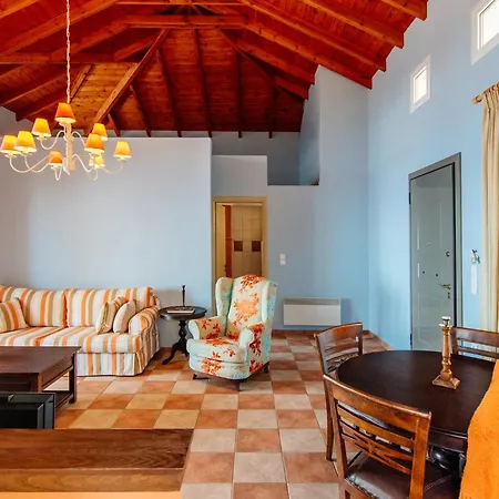 Apelon Tiritas Villa *