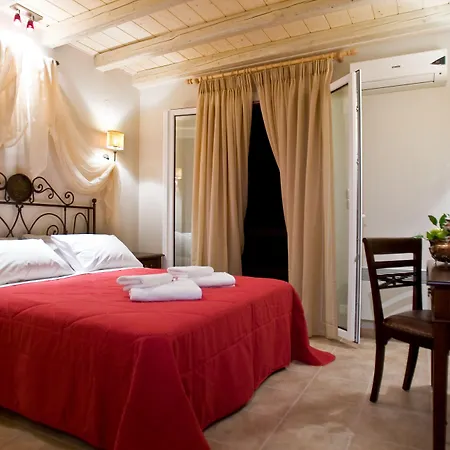 Apelon Tiritas Villa
