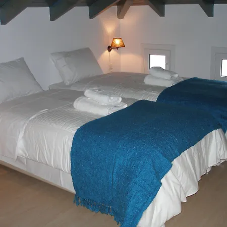 Apelon Tiritas Villa *