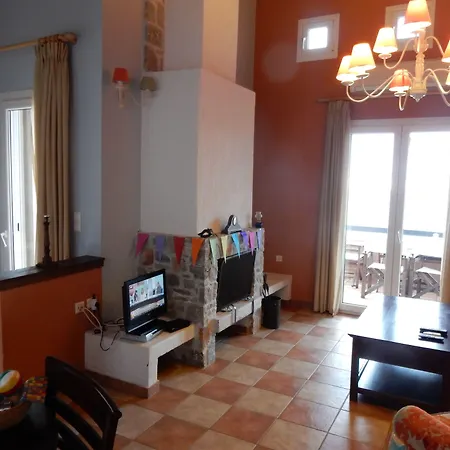 Willa Apelon Tiritas Leonídion