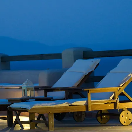 Villa Apelon Tiritas