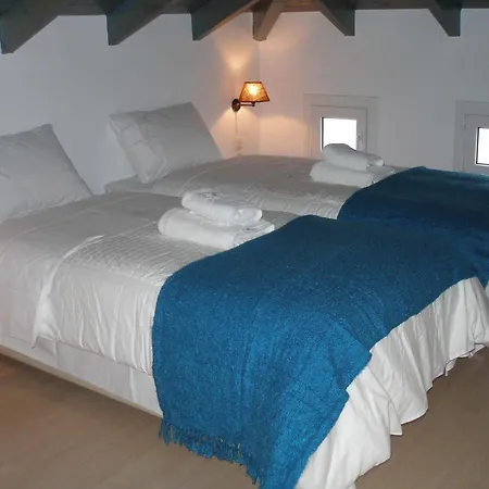 Villa Apelon Tiritas