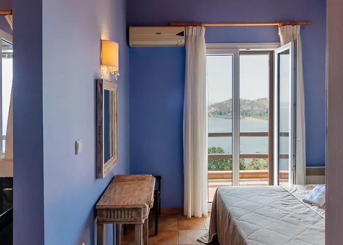 Apelon Tiritas * Leonídion