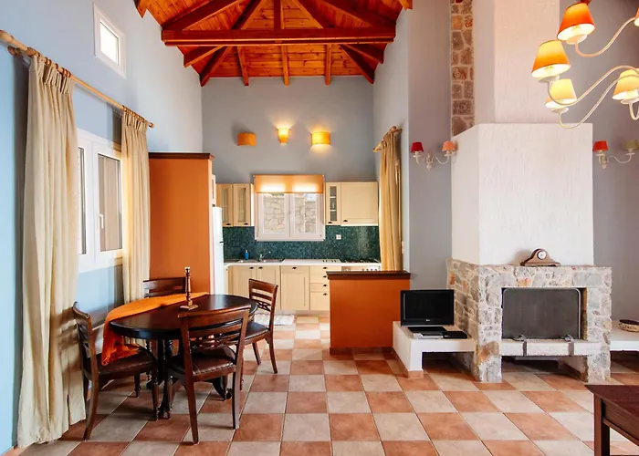 Villa Apelon Tiritas