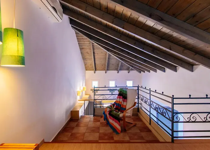 Apelon Tiritas * Leonídion