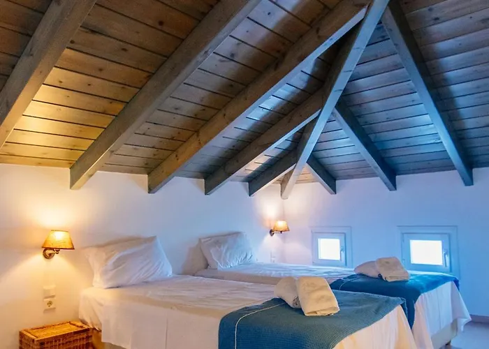 Villa Apelon Tiritas