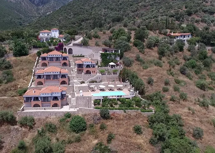 Apelon Tiritas Villa