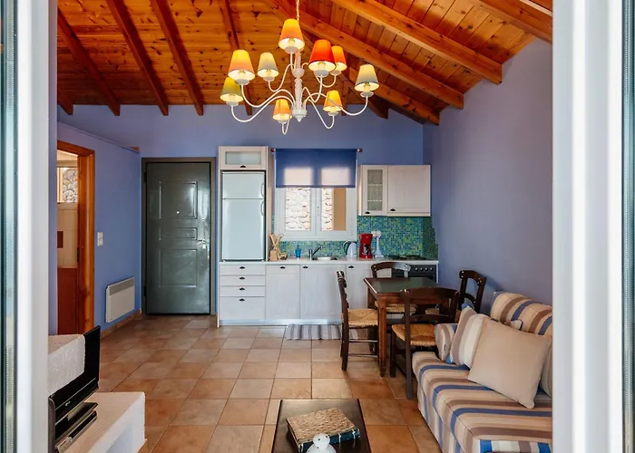 Villa Apelon Tiritas