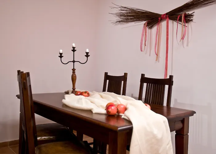 Apelon Tiritas Villa *