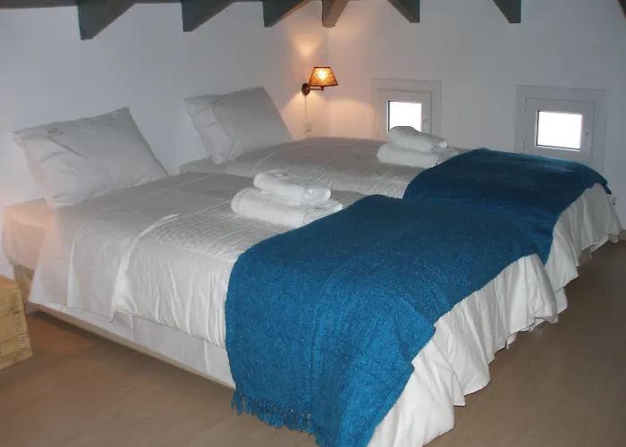 Apelon Tiritas Villa *