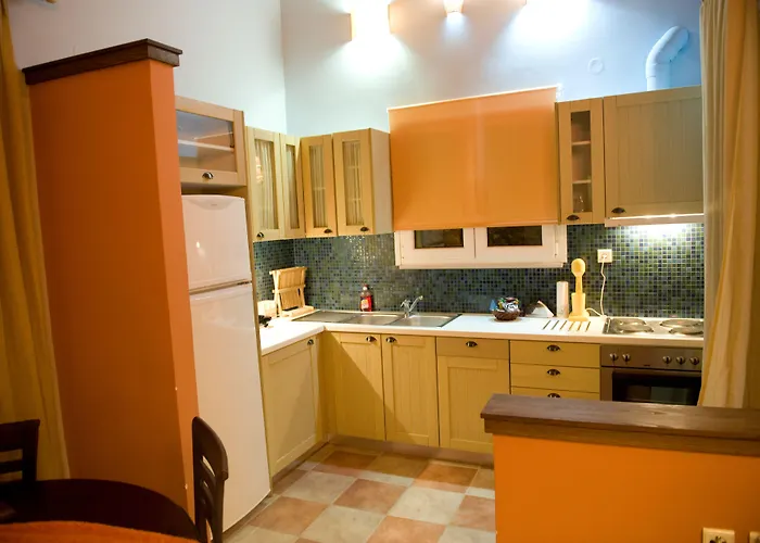 Apelon Tiritas Villa