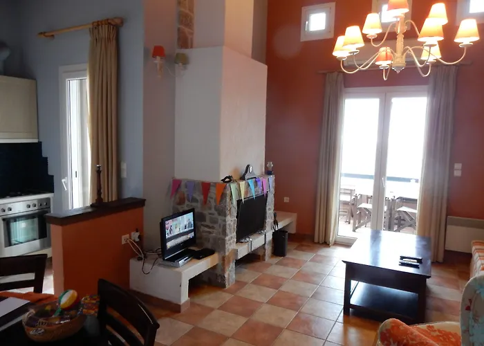 Villa Apelon Tiritas Leonídion